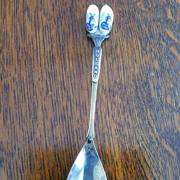 Dutch Spoon Porcelain Clogs Collectable Silver Sugar Tea Blue White Windmill Jam - Picture 2 of 16